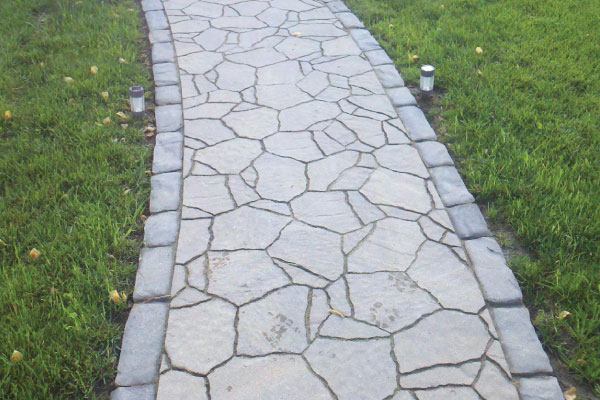 paver-sidewalk-image-outdoor-creations