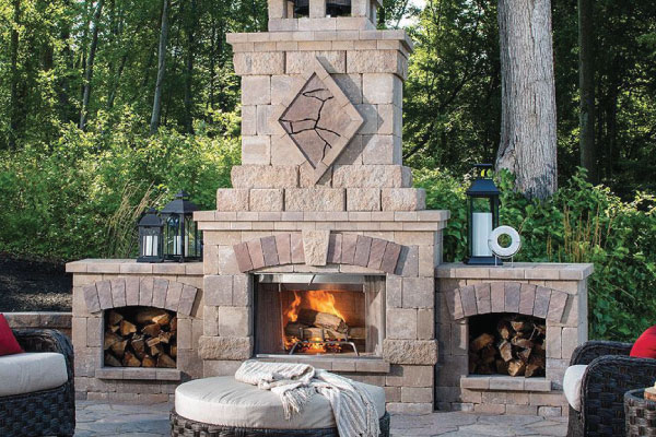 stone-fireplace-photo-outdoor-creations